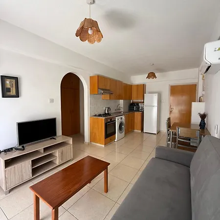 Apartment Citywitch Holidays Larnaca